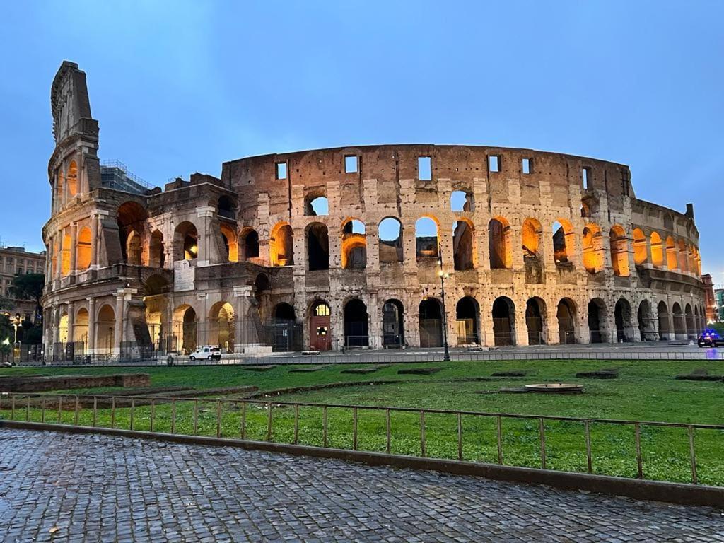 Martina Suites Rome Exterior photo